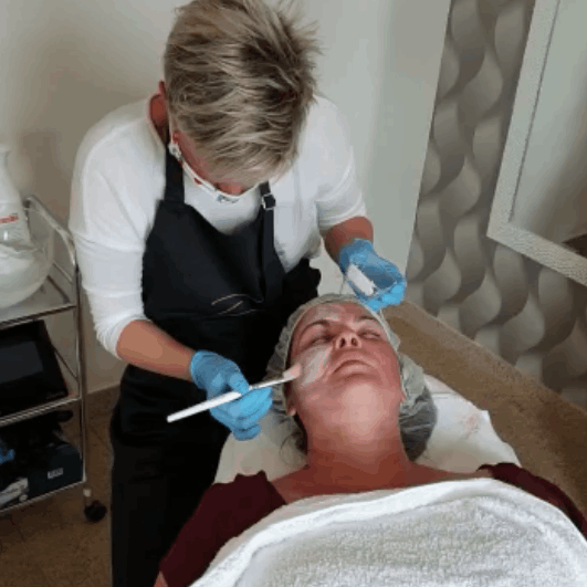 BB Glow in Thüringen MK Beauty Art Academy