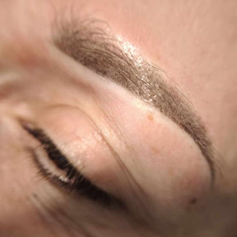 Powder Brows PMU Microneedling in Thüringen MK Beauty Art Academy